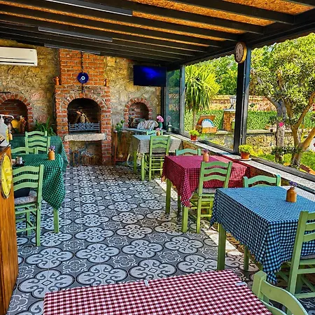 Mlinova Küçükköy