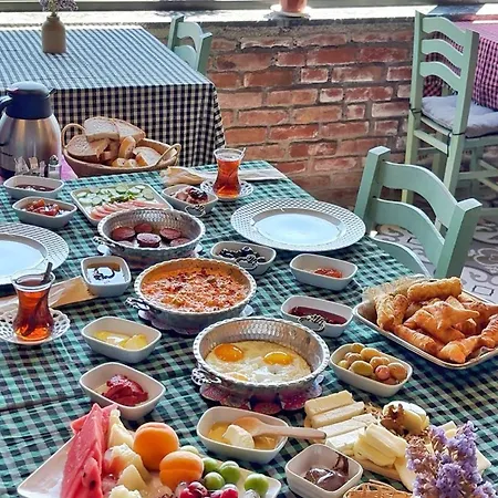 Mlinova Kuecuekkoey فندق Ayvalı